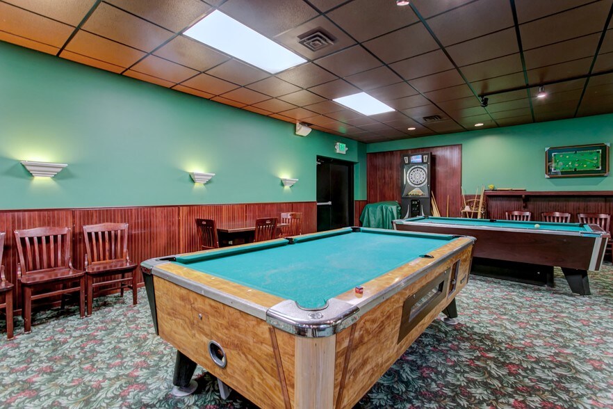 More Photos Of 710 S Columbia Ave, Connell Restaurant For Sale
