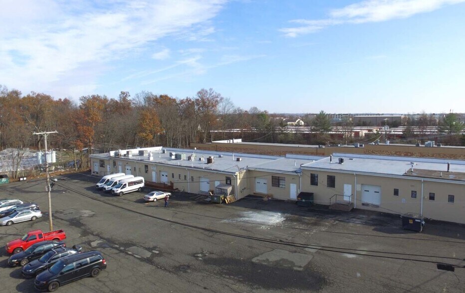 More Photos Of 12 Littell Rd, East Hanover Light Distribution For Lease