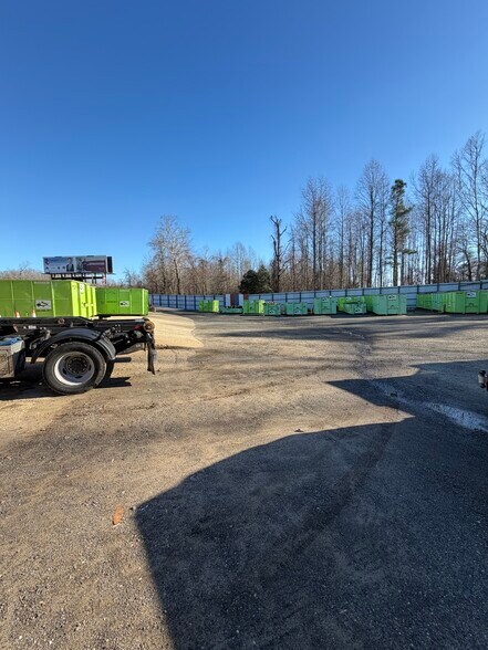 More Photos Of 27935 Three Notch Rd, Mechanicsville Freestanding For Sale