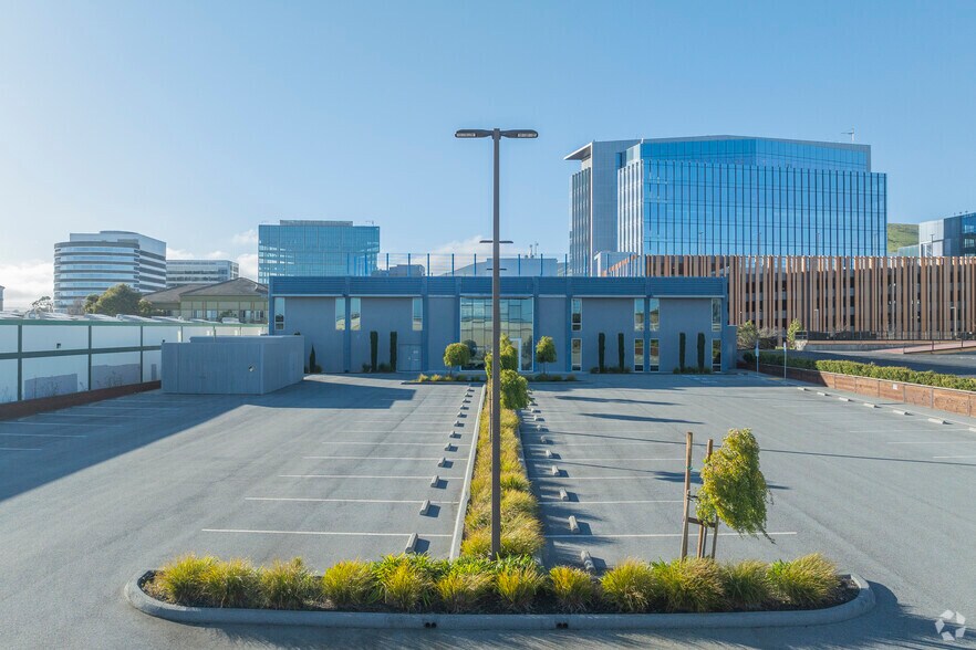 More Photos Of 425 Eccles Ave, South San Francisco Research And Development For Lease