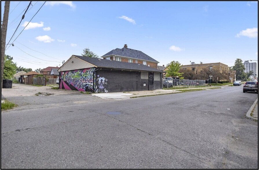 More Photos Of 8030 Pitt St, Detroit Freestanding For Lease