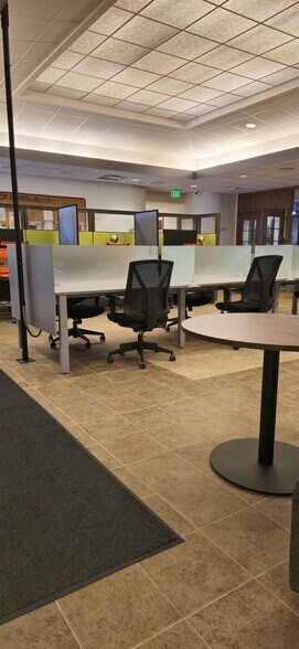 More Photos Of 115 S Court St, Crown Point Coworking Space