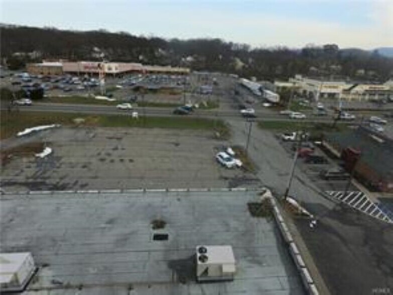 More Photos Of 77 N Plank Rd, Newburgh Freestanding For Lease