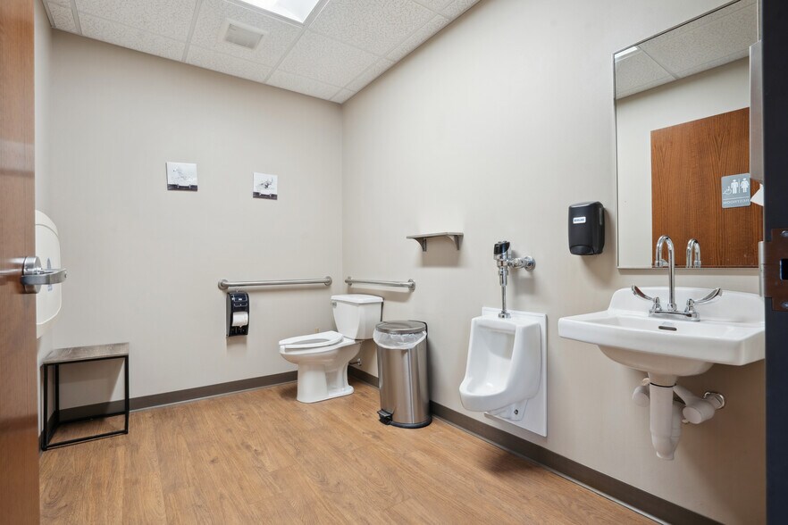 More Photos Of 131 Main E st, Shellsburg Medical For Sale