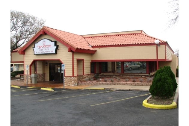 More Photos Of 2313 IH 35, Austin Restaurant For Lease