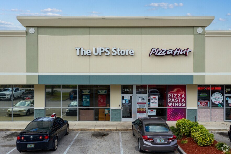 More Photos Of 16825 E Colonial Dr, Orlando Unknown For Lease