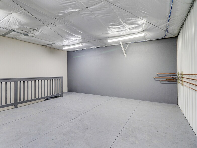 More Photos Of 341 1st St, Mead Warehouse For Sale