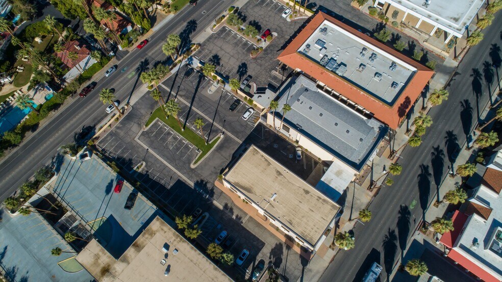More Photos Of 477 S Palm Canyon Dr, Palm Springs Office For Sale