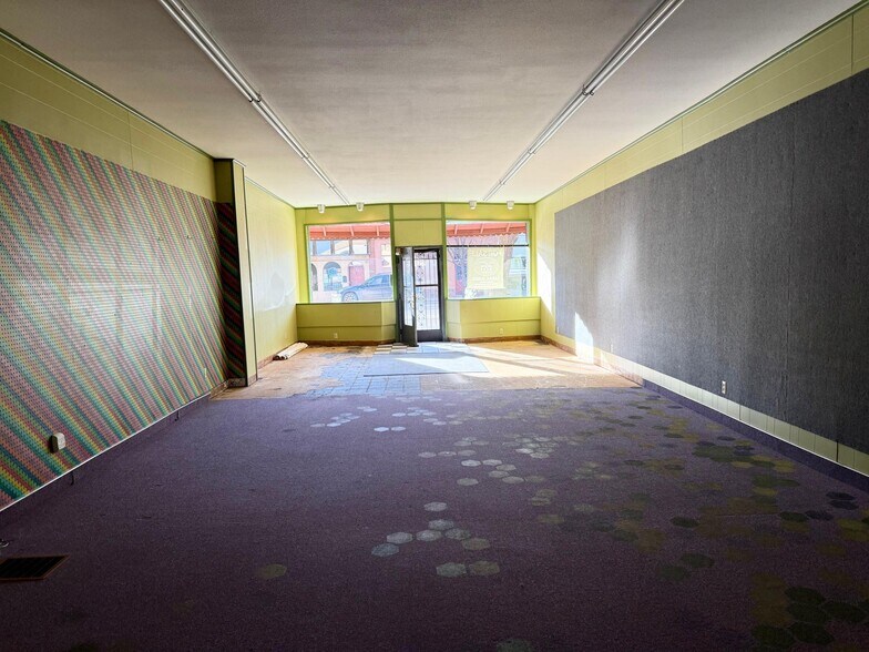 More Photos Of 518 Main St, Walsenburg Storefront Retail Residential For Sale