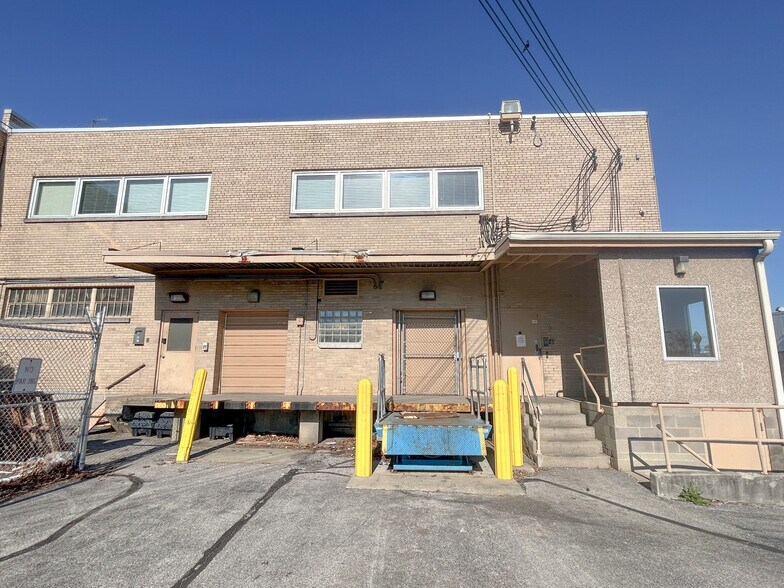 More Photos Of 2800 Gilbert Ave, Cincinnati Office For Sale