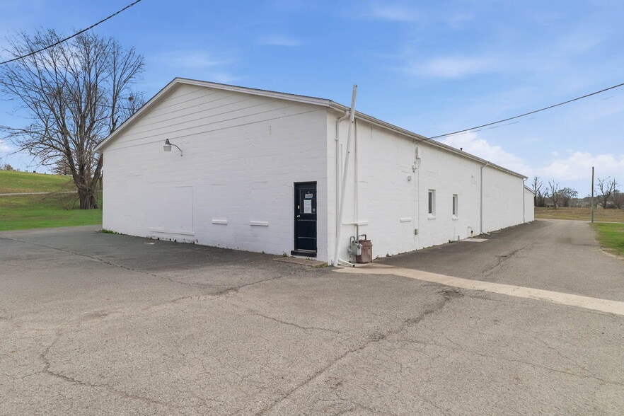 More Photos Of 500 E Main St, Lebanon Land For Sale