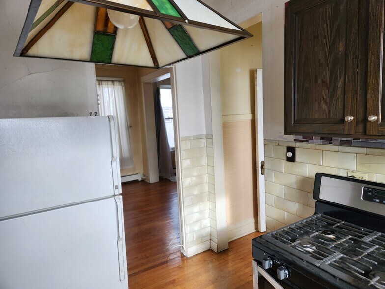 More Photos Of 2456 N Kimball Ave, Chicago Apartments For Sale