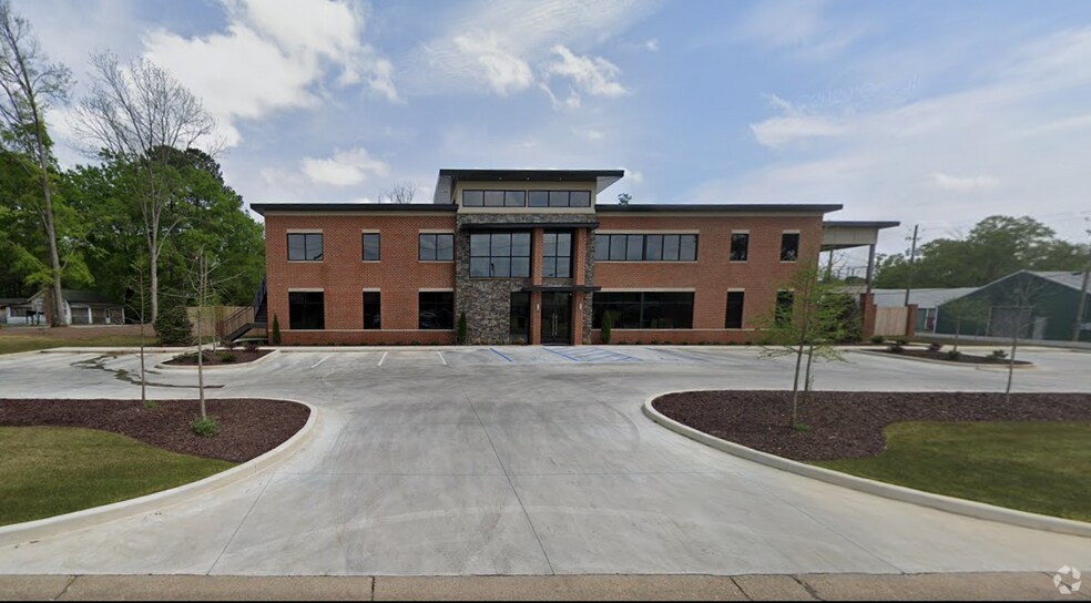 Primary Photo Of 1001 30th Ave, Northport Office For Lease