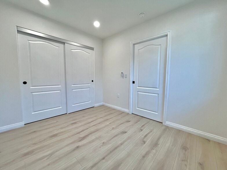 More Photos Of 938 E Sandra Ave, Arcadia Apartments For Sale