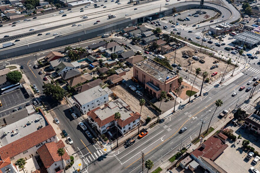 More Photos Of 5710 S Figueroa St, Los Angeles Land For Sale