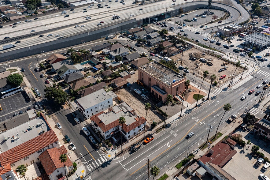 More Photos Of 5710 S Figueroa St, Los Angeles Land For Sale