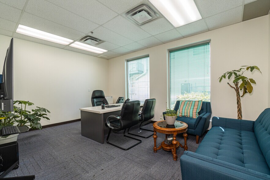 More Photos Of 1638 Foster's Way, Delta Warehouse For Lease