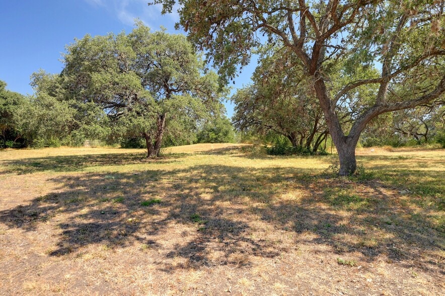 More Photos Of 6123 Ingram Rd, San Antonio Religious Facility For Sale