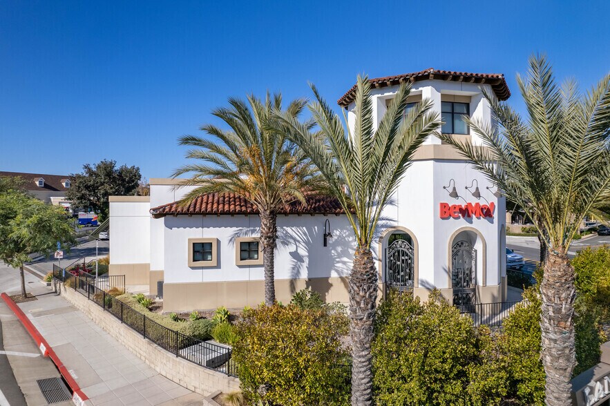 More Photos Of 24821-24871 Del Prado, Dana Point Storefront For Lease