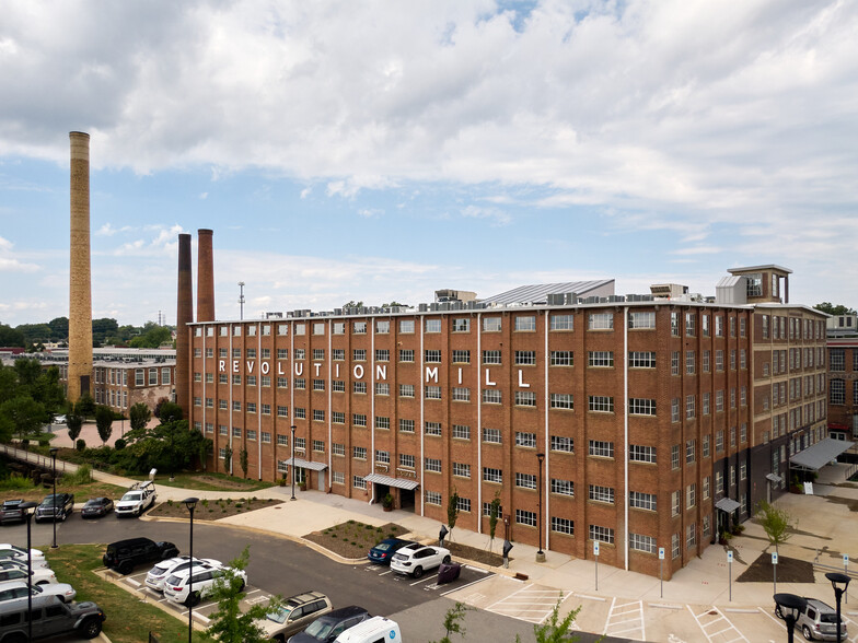 Primary Photo Of 2005 Yanceyville St, Greensboro Office For Lease