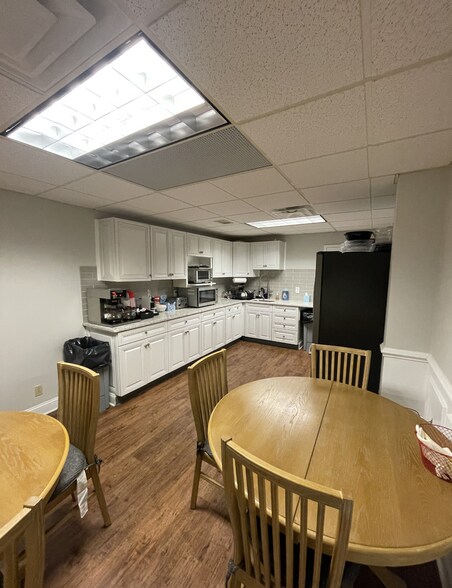 More Photos Of 1200 Philadelphia Pike, Wilmington Office For Sale