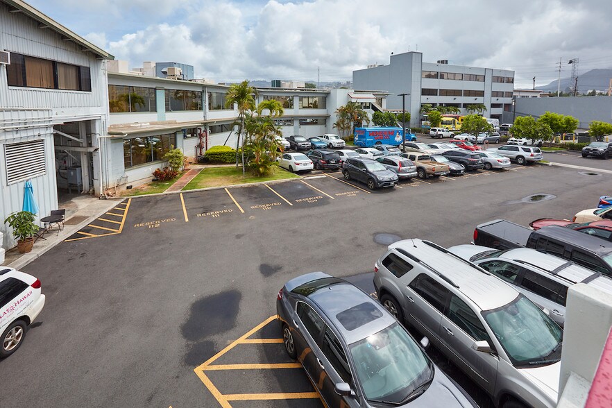 More Photos Of 501 Sumner St, Honolulu Warehouse For Lease