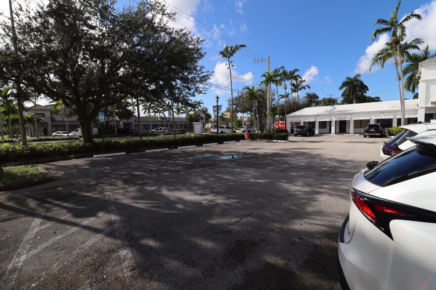 More Photos Of 6731-6755 Sunset Strip, Sunrise Unknown For Lease