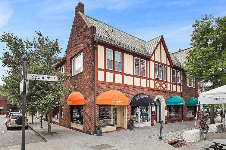 More Photos Of 40-52 E Parkway, Scarsdale Storefront Retail Office For Sale