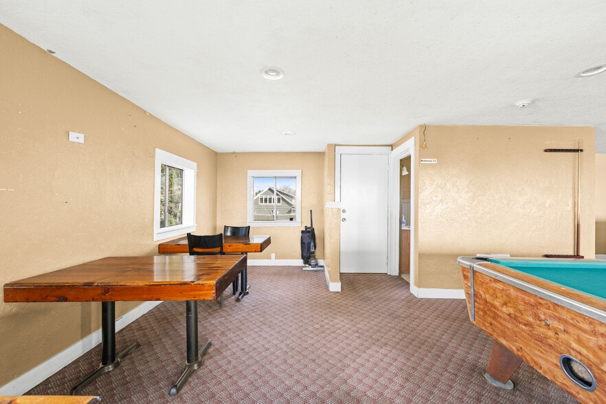 More Photos Of 1201 Bay Ave, Ocean Park Restaurant For Sale