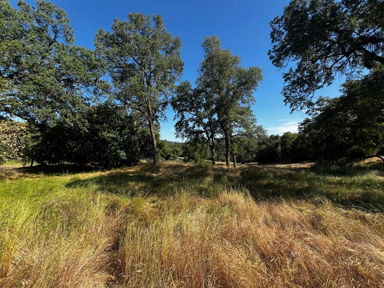 More Photos Of 7060 La Mesa Ln, Somerset Land For Sale