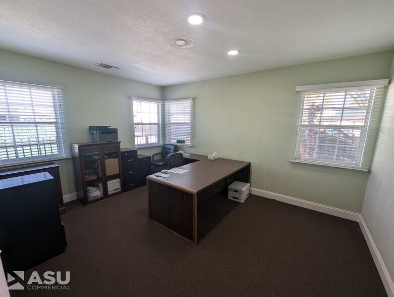 More Photos Of 1215 L St, Bakersfield Loft Creative Space For Sale