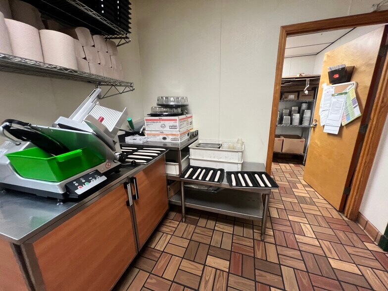 More Photos Of 5025 Santa Fe Dr, Fayetteville General Retail For Sale
