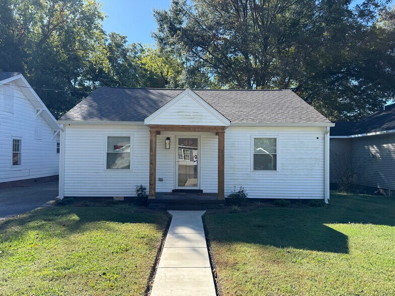 More Photos Of , Jackson Specialty For Sale