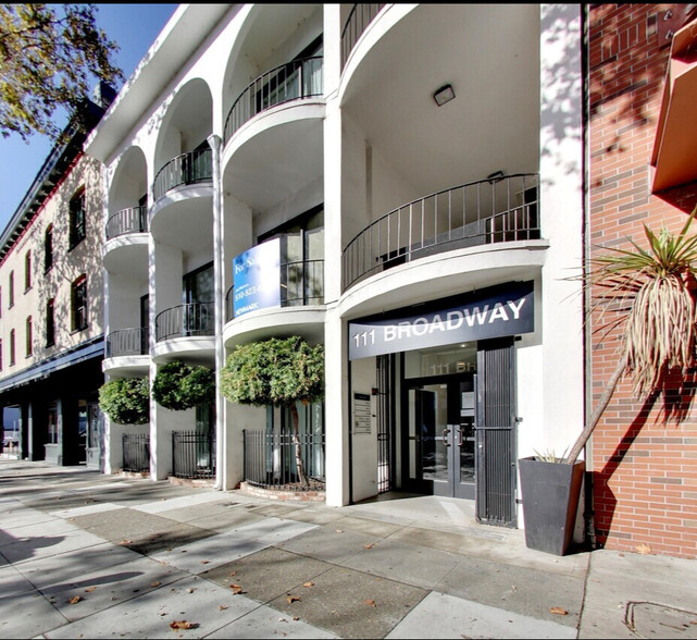 Primary Photo Of 111 Broadway, Oakland Office For Lease