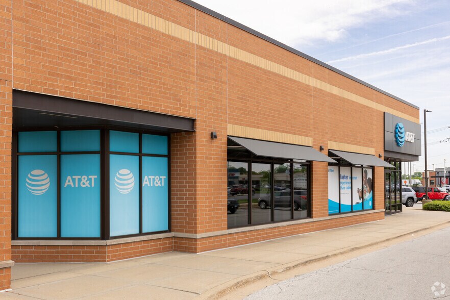 More Photos Of 4742-4756 W Cal Sag Rd, Midlothian Unknown For Lease