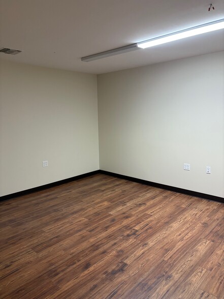 More Photos Of 9190-9214 Exposition Blvd, Los Angeles Warehouse For Sale