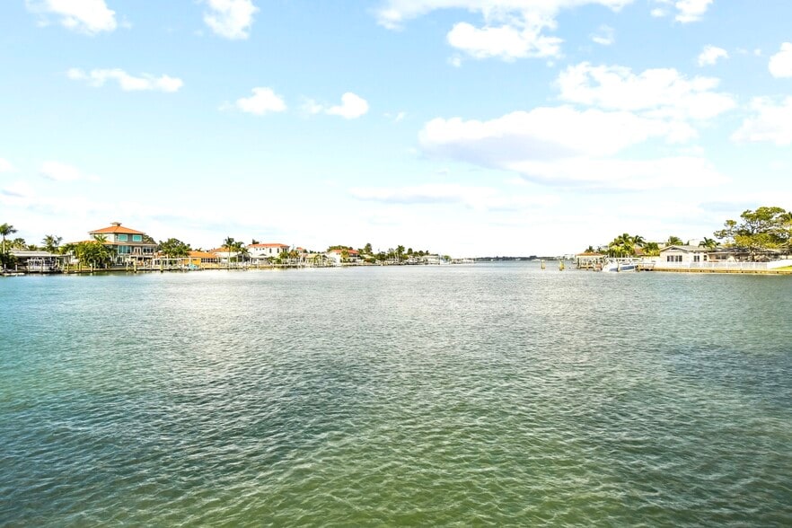 More Photos Of 425 Island way, Clearwater Land For Sale