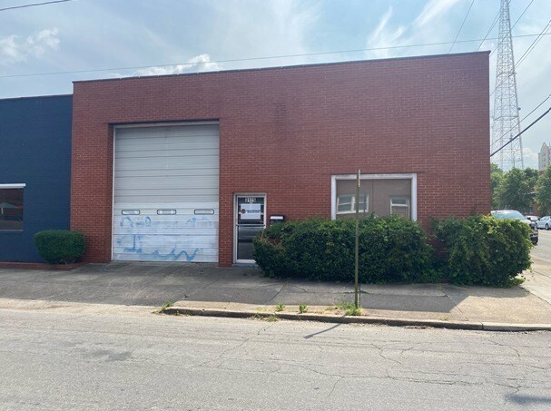 More Photos Of 3121 West Leigh St, Richmond Manufacturing For Lease