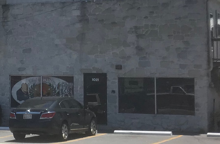 More Photos Of 1019-1021 W Washington St, Hagerstown Storefront Retail Residential For Lease