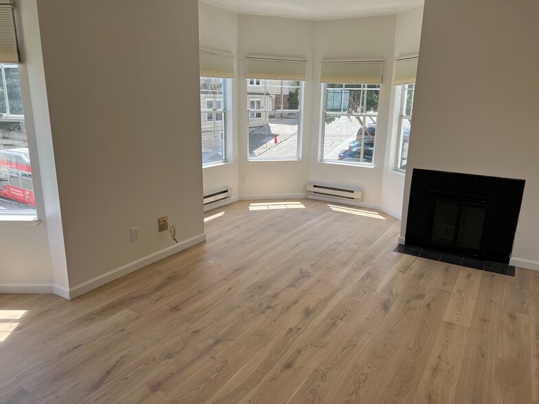 More Photos Of 1100 Clay St, San Francisco Apartments For Sale