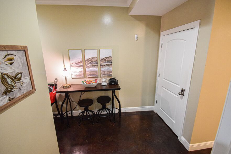 More Photos Of , Tuscaloosa Unknown For Sale