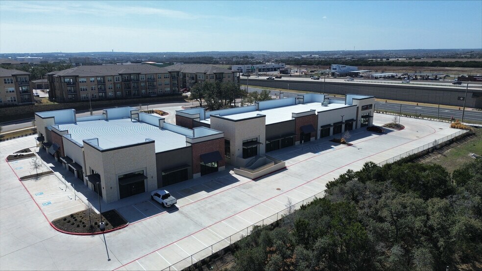 More Photos Of 149 Bulbine Dr, Leander General Retail For Lease