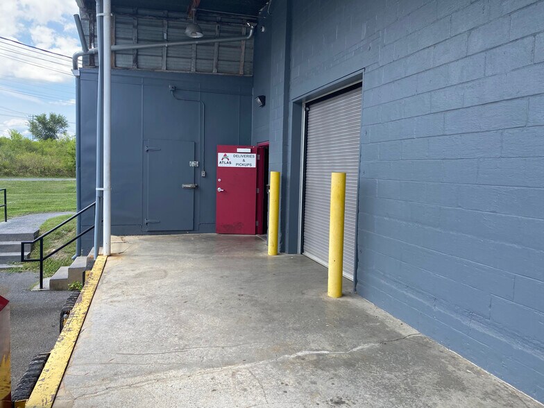 More Photos Of 205 Brick Kiln Rd, Winchester Warehouse For Sale
