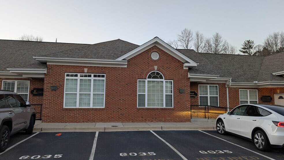 More Photos Of 6045 Southard Trce, Cumming Office For Lease