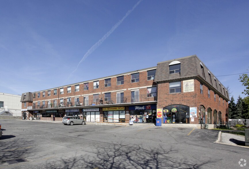 More Photos Of 2025 Upper Middle Rd, Burlington Apartments For Sale