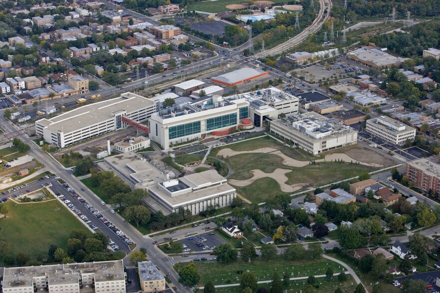 More Photos Of 8025 Lamon Ave, Skokie Office For Lease