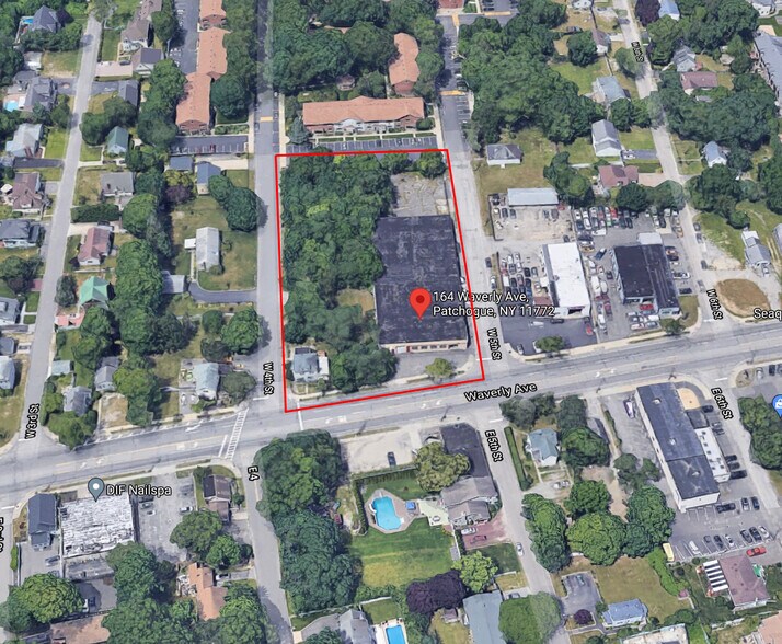 More Photos Of 164 Waverly Ave, Patchogue Storefront For Lease