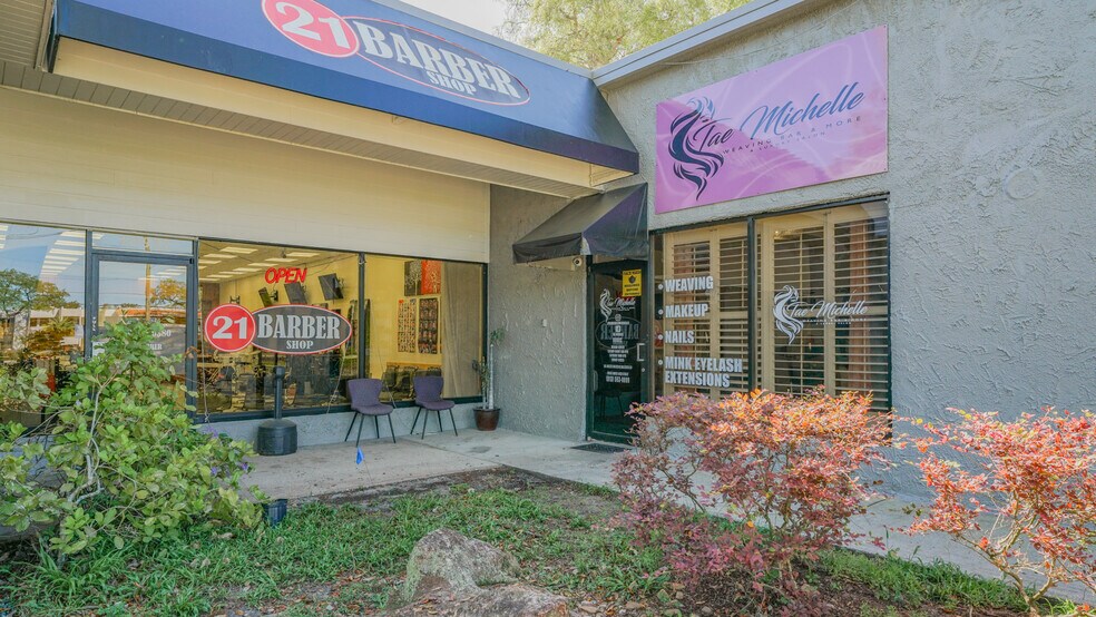 More Photos Of 10915-11009 N 56th St, Tampa Storefront Retail Office For Lease