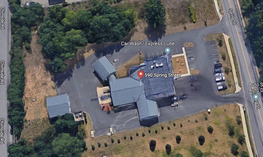 More Photos Of 590 Spring St, Windsor Locks Auto Repair For Lease