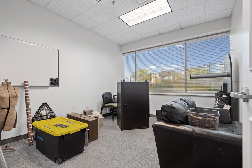 More Photos Of 1365 W Business Park Dr, Orem Office For Lease